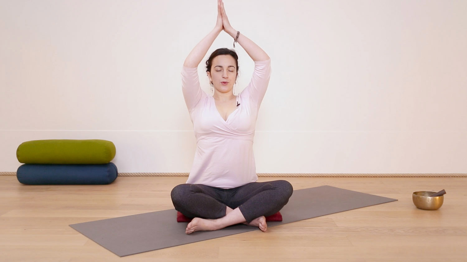 Respiration physiologique pendant la grossesse | Cours de yoga en ligne avec Valentine Peltier | Postnatal, Prénatal