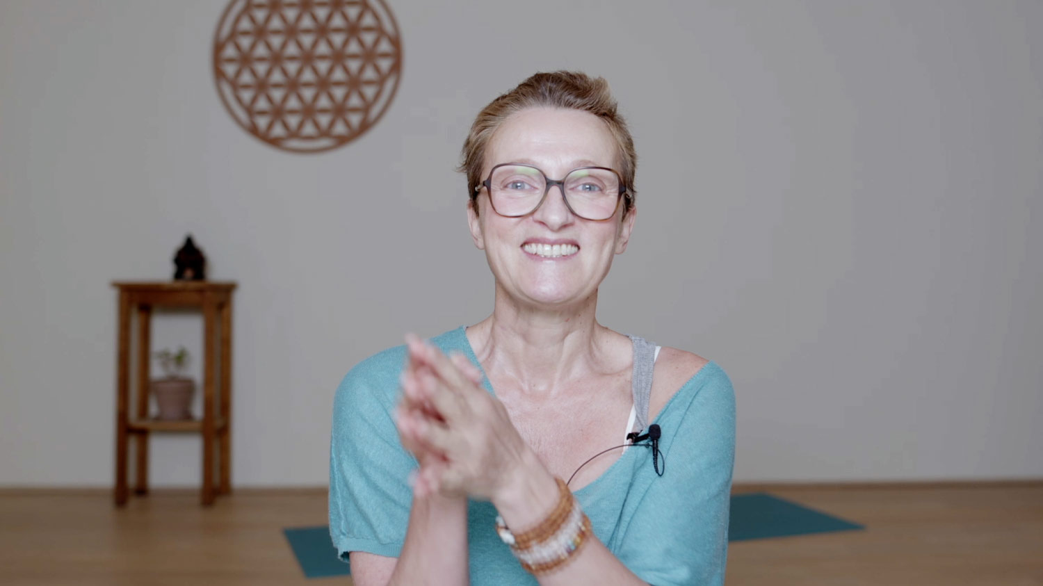 Le modèle des 5 Koshas | Cours de yoga en ligne avec Delphine Denis | Présentations
