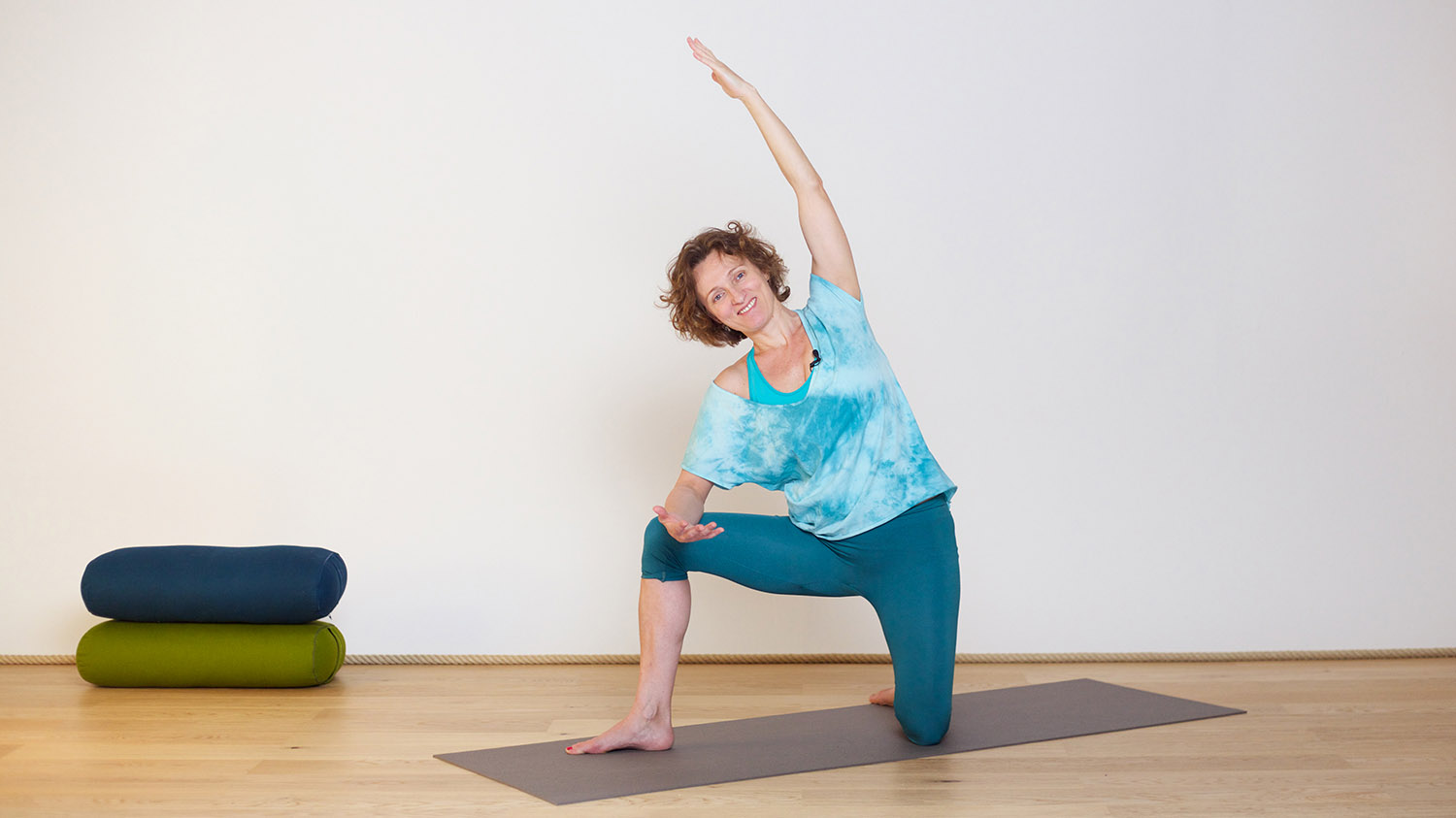 Plus d'espace pour respirer | Cours de yoga en ligne avec Delphine Denis | Hatha Yoga doux