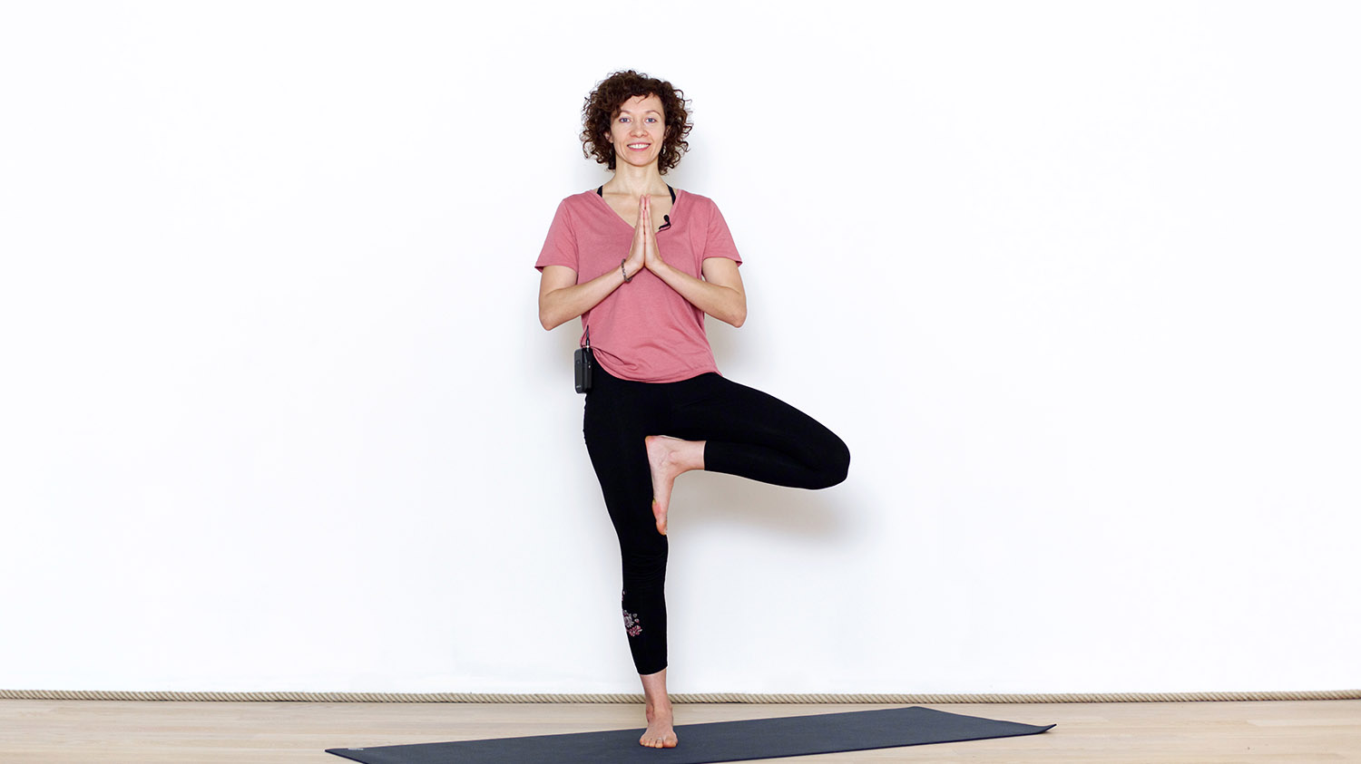 Yoga & Lune 2/4 : Lune croissante | Cours de yoga en ligne avec Tatiana Elle | Yoga de la femme