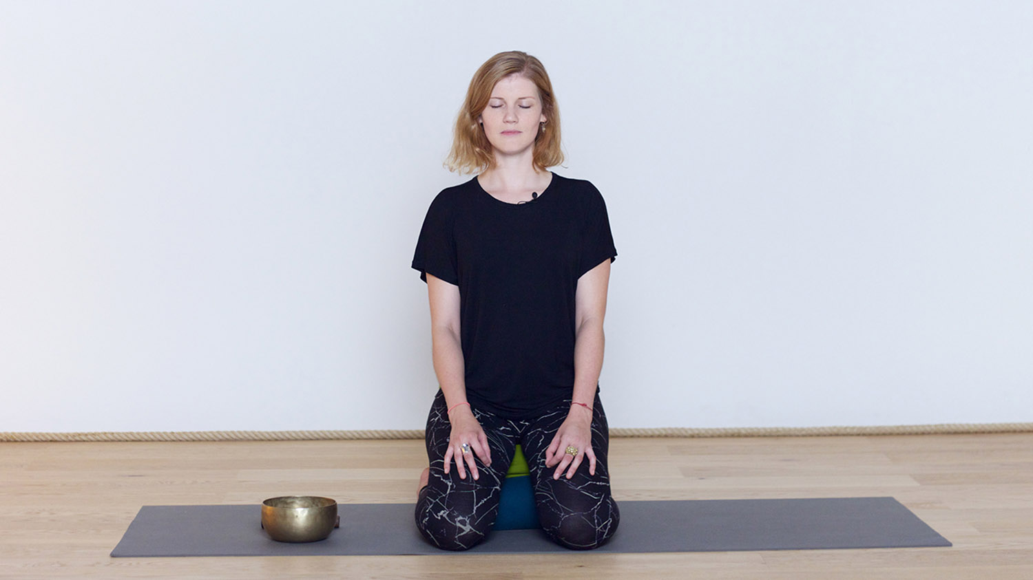 Méditation : Trouver la respiration | Cours de yoga en ligne avec Juliette de Cointet | Méditation