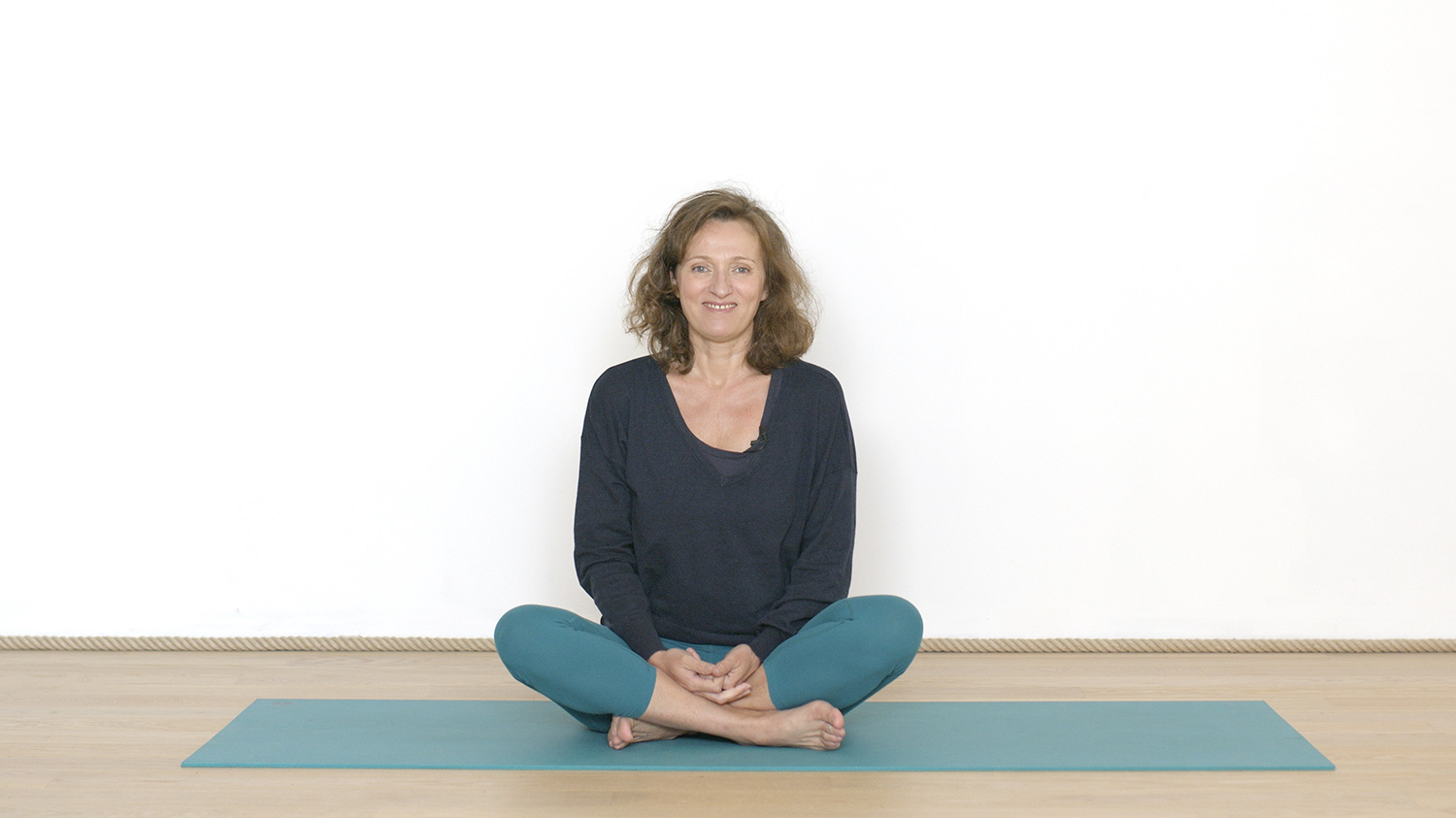 Yoga & Détox douce : Introduction au Parcours | Cours de yoga en ligne avec Delphine Denis | Présentations