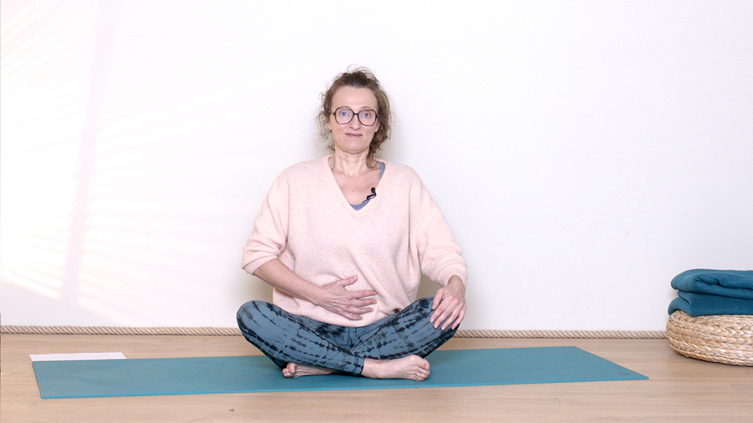 Les respirations du yoga pour l'Hiver | Cours de yoga en ligne avec Delphine Denis | Ayurveda, Pranayama