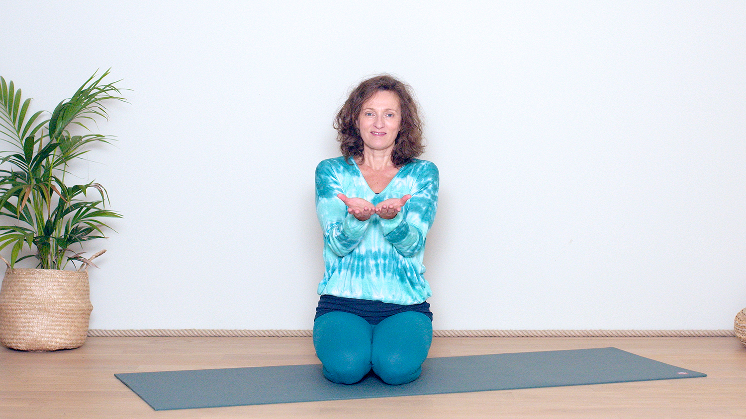 Présentation du Parcours "Yoga du matin" | Cours de yoga en ligne avec Delphine Denis | Présentations