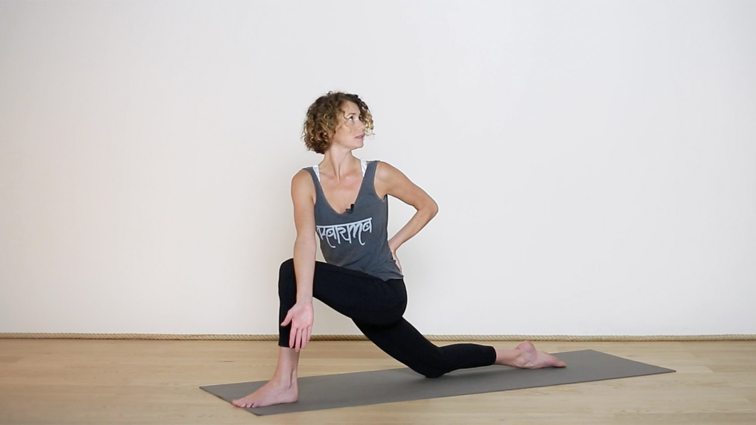 Réveiller le système digestif | Cours de yoga en ligne avec Emma Ford | Hatha Yoga dynamique