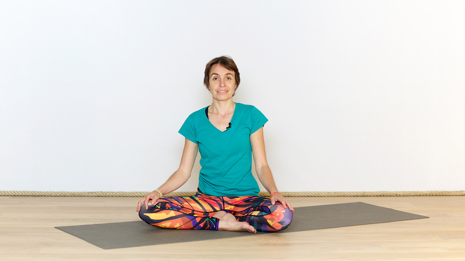Introduction au Yoga pour enfants | Cours de yoga en ligne avec Charlotte Pégurier | Présentations, Yoga enfants