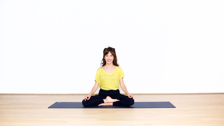 Suivre le cours de yoga en ligne Introduction au Yoga Nidra avec Elodie Caillaud | Présentations, Yoga Nidra