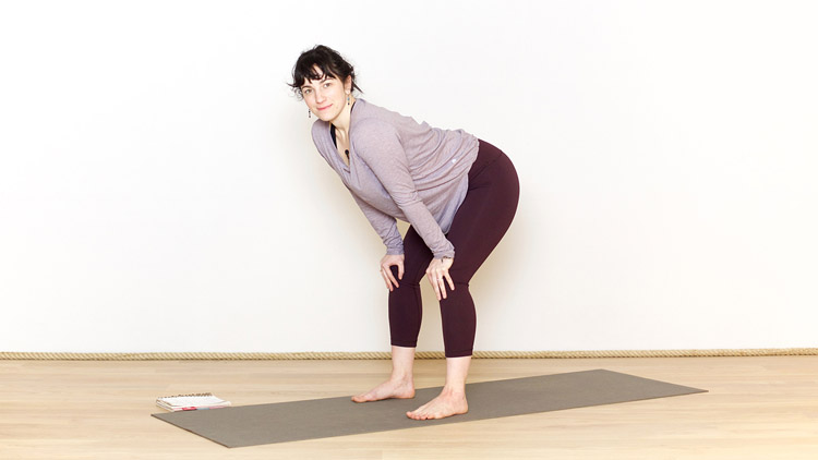 Suivre le cours de yoga en ligne Fausses inspirations thoraciques avec Valentine Peltier | Hatha Yoga dynamique, Postnatal
